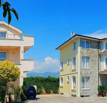 Hotel Emigranti Shkoder Exterior photo