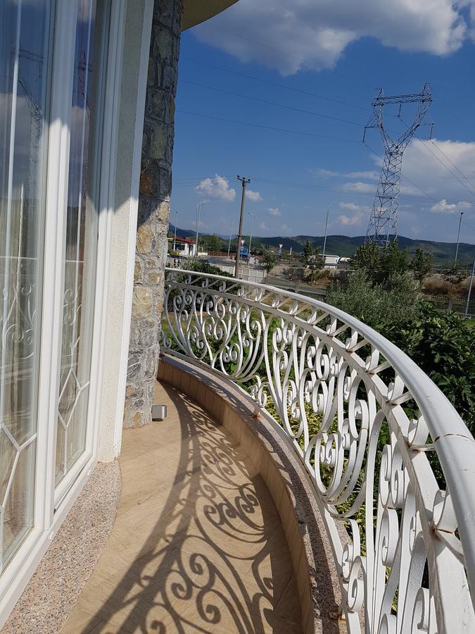 Hotel Emigranti Shkoder Exterior photo